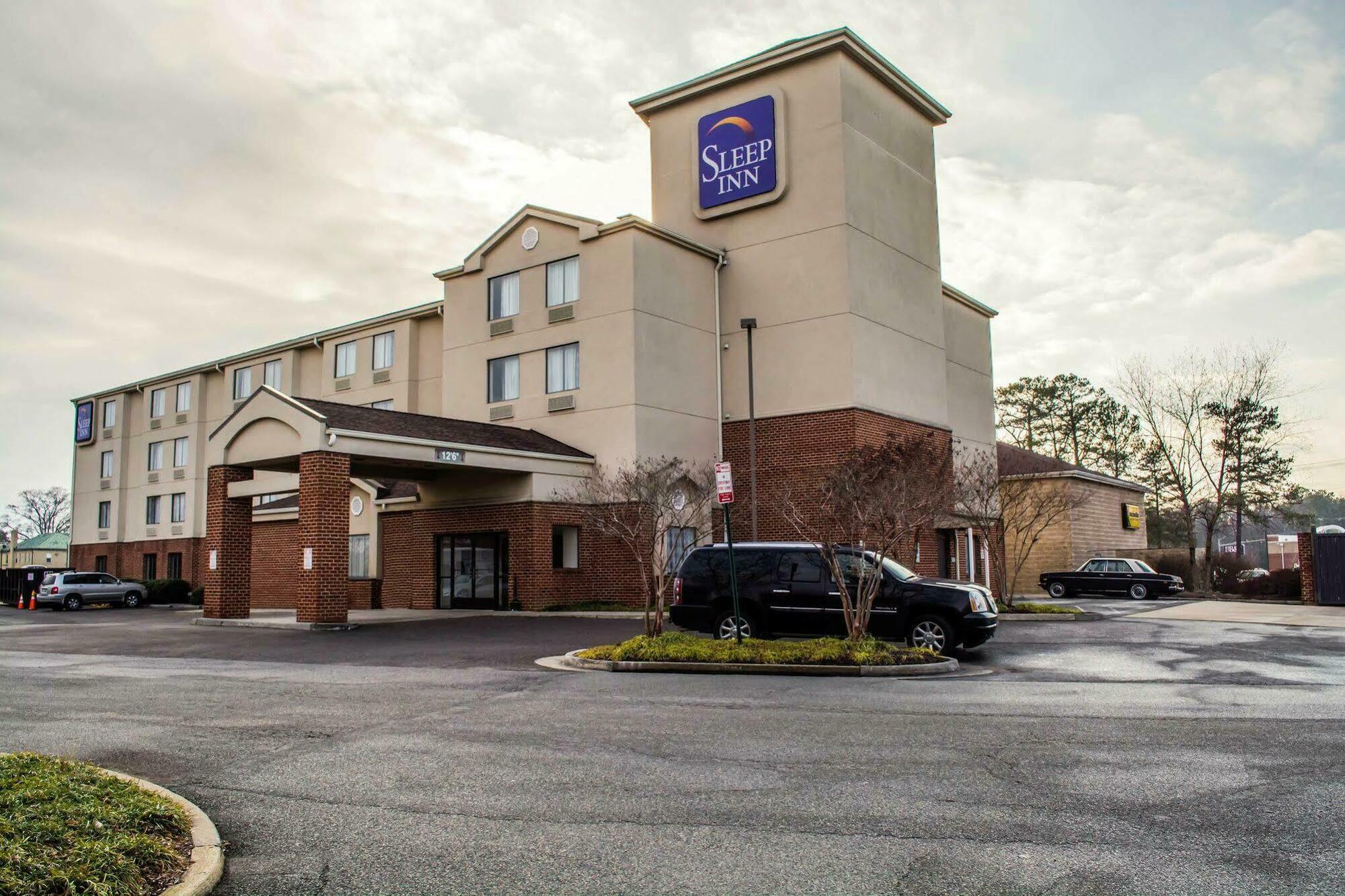 Sleep Inn Richmond North Yellow Tavern Exterior photo